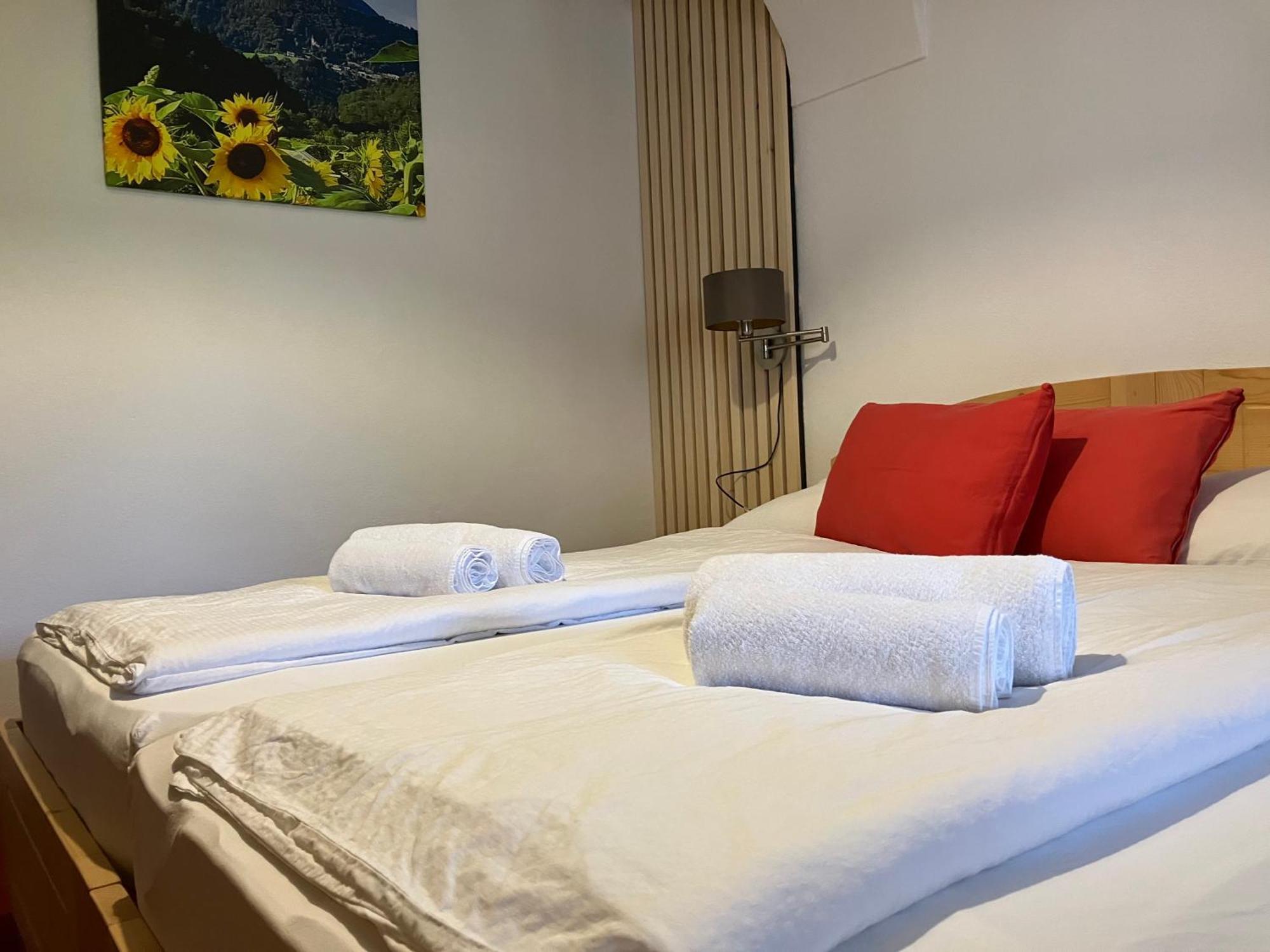Apartments Pri Bostjanovcu Gorenja Vas エクステリア 写真