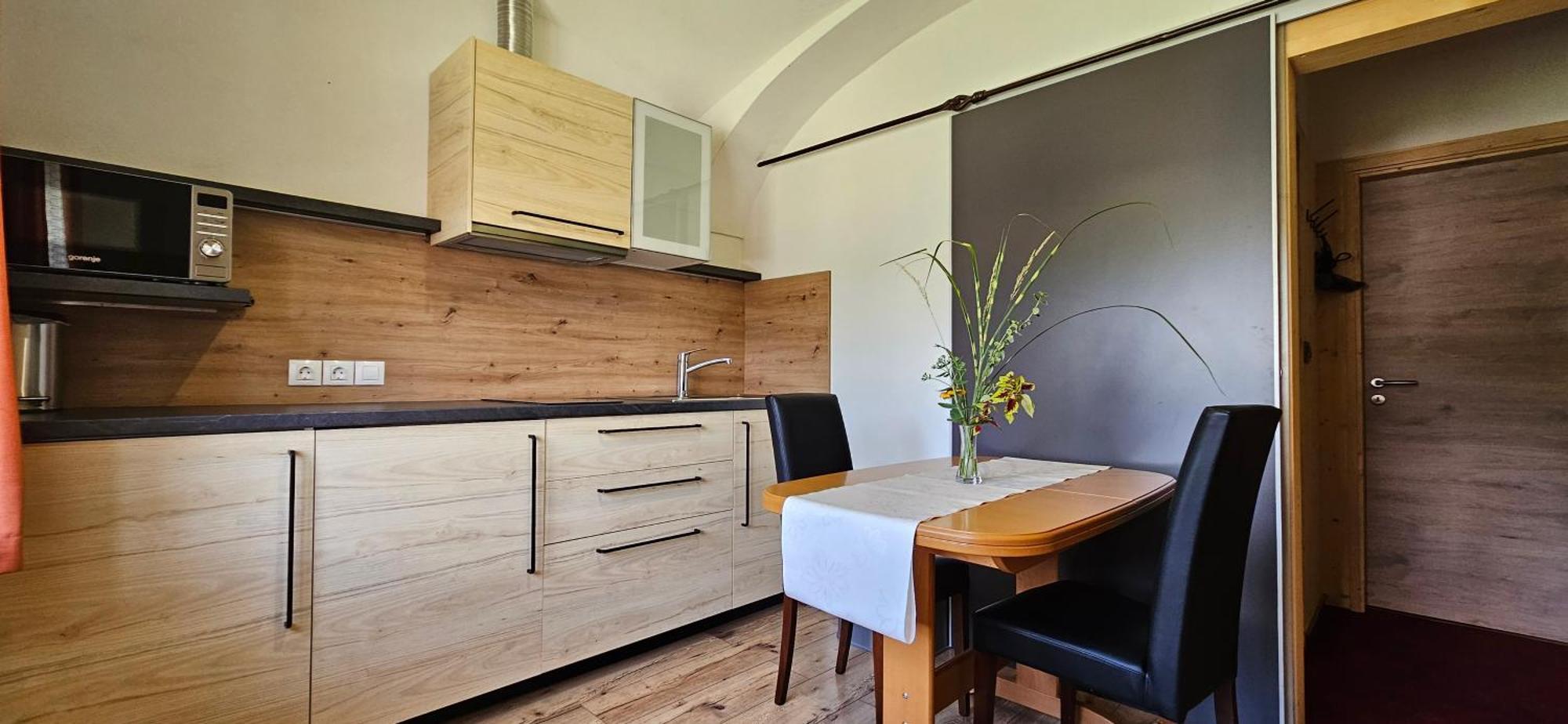 Apartments Pri Bostjanovcu Gorenja Vas エクステリア 写真